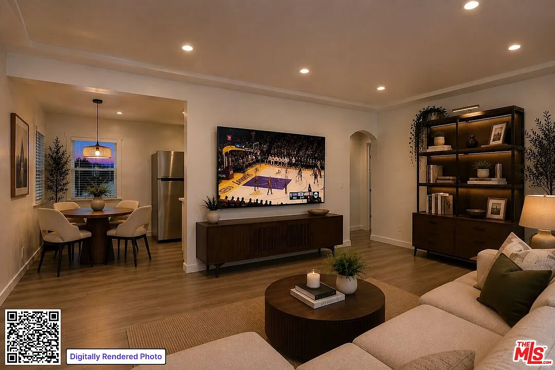 2 bed, 1.0 bath, 850 sqft, $3,850 — Photo 1