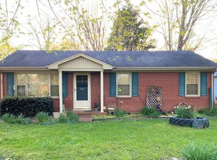 205 Apache Dr, Hopkinsville, KY 42240
