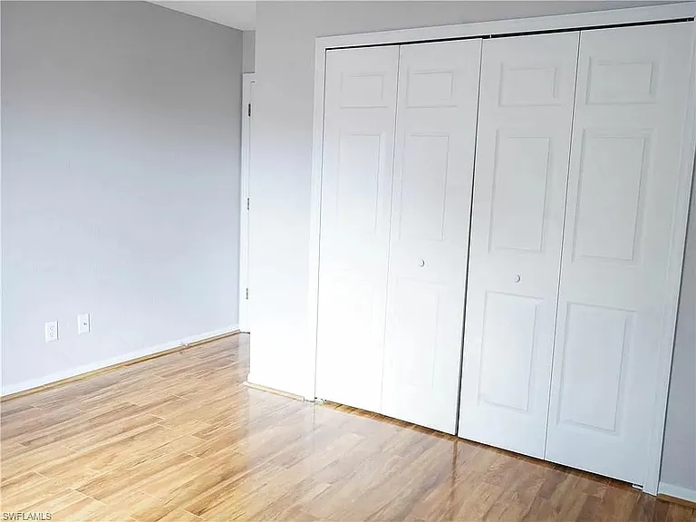 8096 Harrisburg Dr — Photo 16