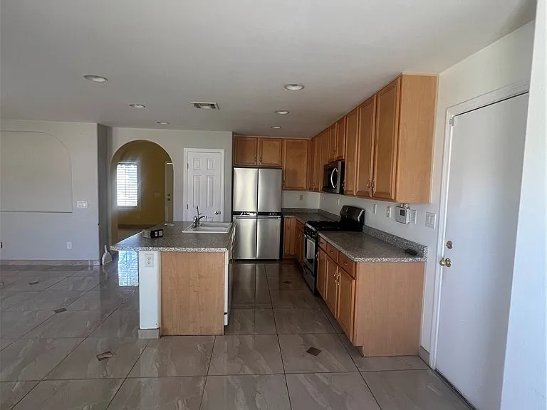 5233 Aztec Heights St — Photo 5