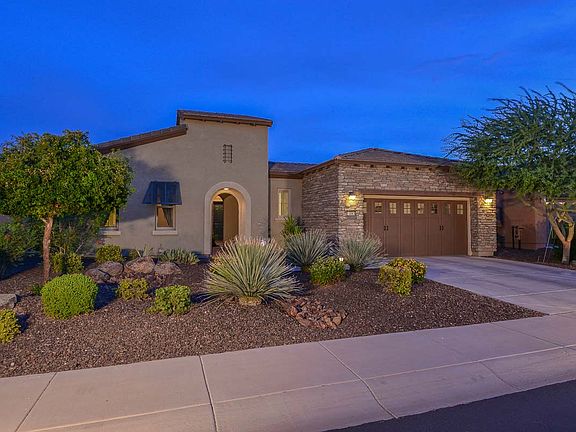 3rd image of 13063 W Desert Vista Trl