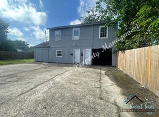 2335 Angelina St #B, Beaumont, TX 77702