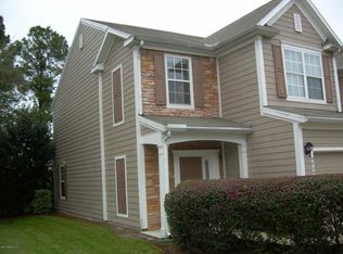 4864 Parkhurst Pl, Jacksonville, FL 32256