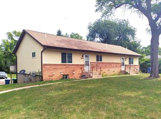 14432 15th Ave N, Plymouth, MN 55447