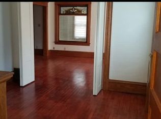 2410 University Ave NE, Minneapolis, MN 55418