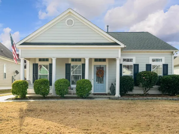 5459 Camellia Ln, Trussville, AL 35173