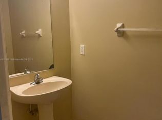 14070 SW 260th St APT 101, Homestead, FL 33032