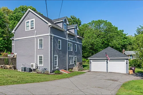 98 Mill St #2 Photo 1