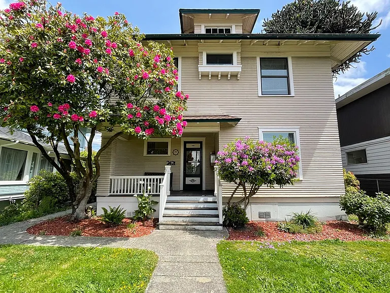 2421 Rucker- 4 Unit — Photo 15