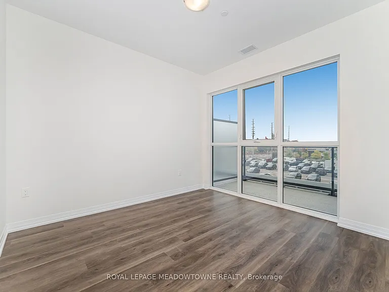 15 Watergarden Dr #207 — Photo 21