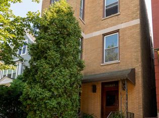 1849 W Cuyler Ave #2, Chicago, IL 60613