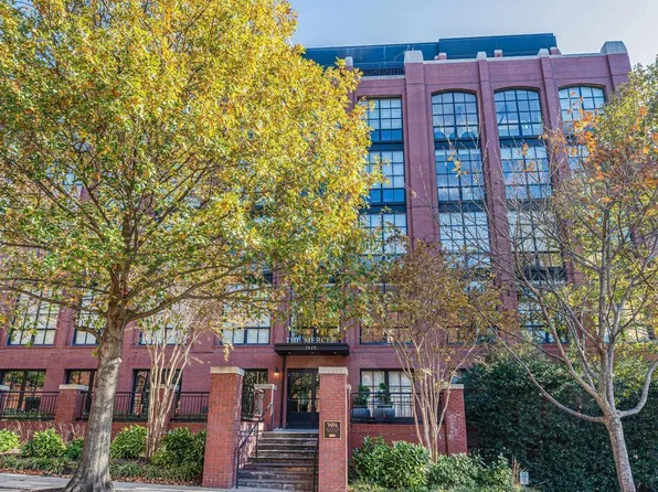 1615 N Queen St #M304, Arlington, VA 22209
