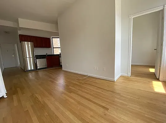 Rented by J PRESTON AND ASSOCIATES INC | media 8