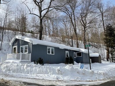 1 Old State St, Shelburne Falls, MA, 01370
