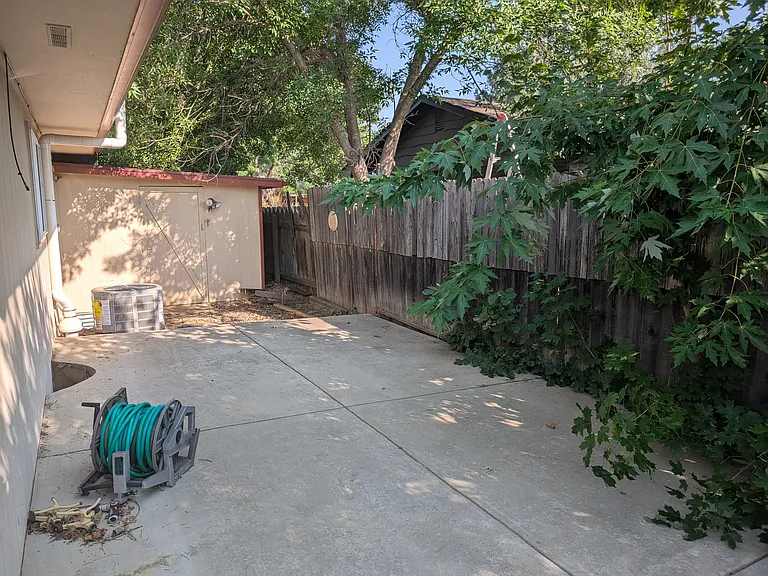 shed