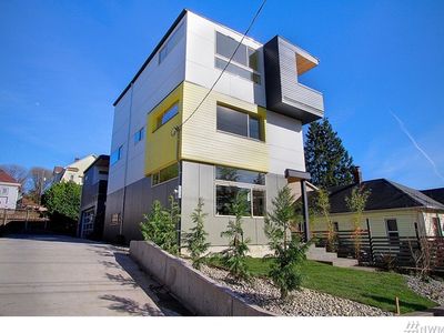 5332 12th Ave S, Seattle, WA, 98108