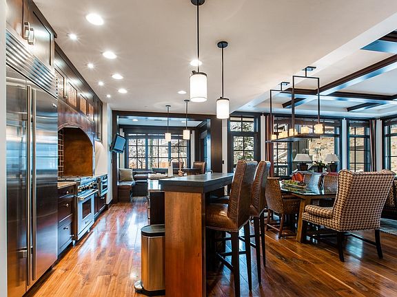 4th image of 8894 Empire Club Dr #308