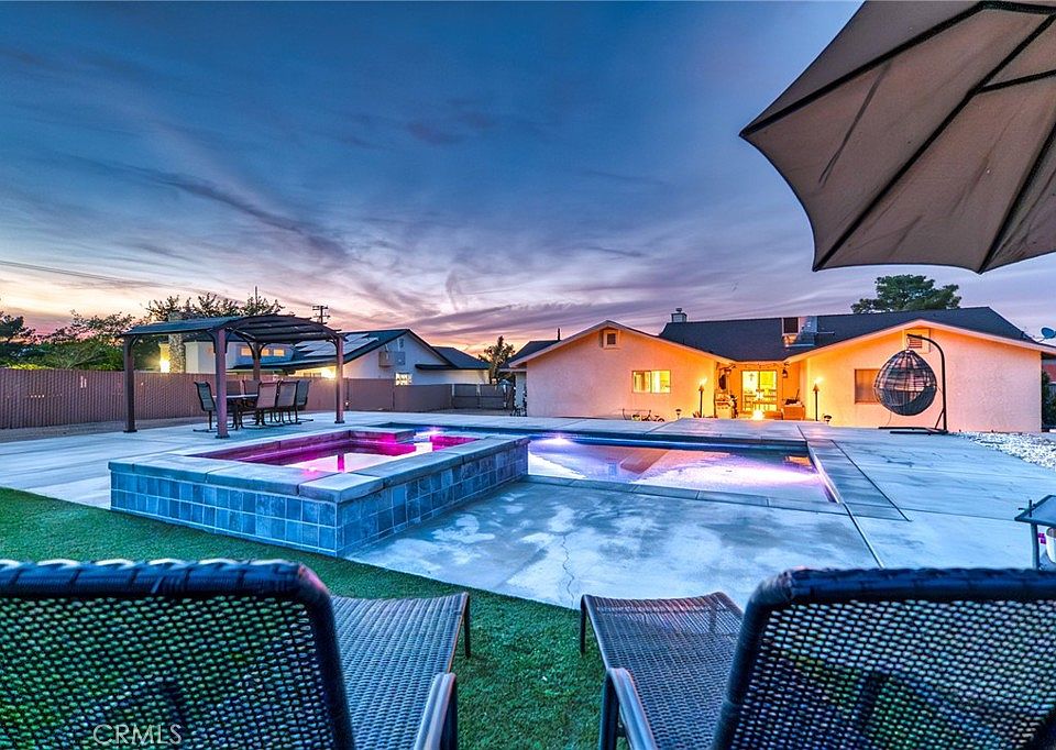 1st image of 57731 San Tropeze Dr