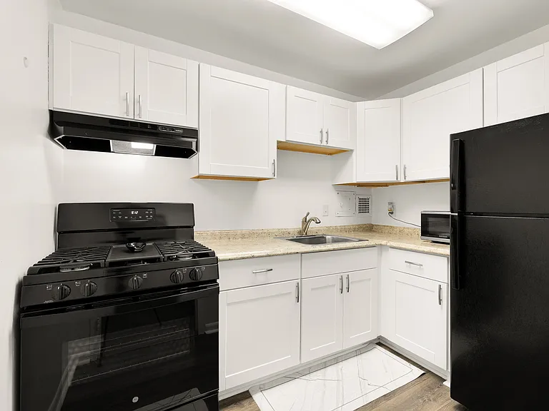 2401 H St NW #209 — Photo 10