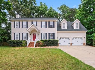 8405 Ridgebury Rd, Raleigh, NC 27603