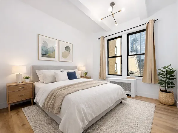 161 W 54th St #802B, New York, NY 10019