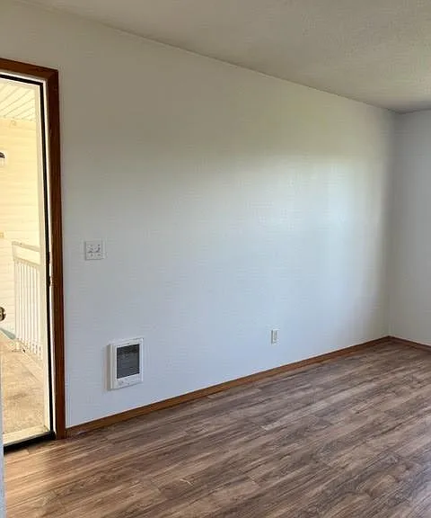 2239 Hawthorne St #2 — Photo 6