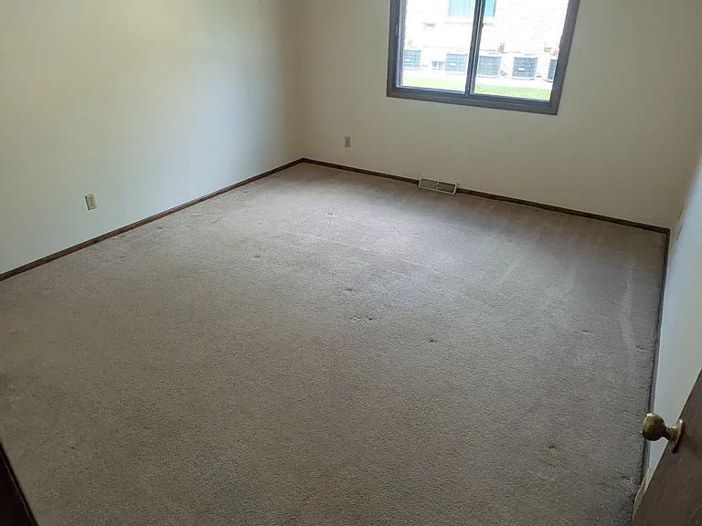 4225 N 104th St #3 — Photo 14