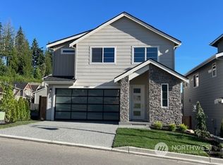 9407 NE 202nd St, Bothell, WA 98011