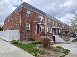 21-24 Utopia Pkwy #1F, Whitestone, NY 11357