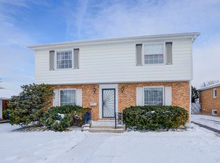 7919 Massasoit Ave, Burbank, IL