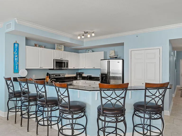 16819 Front Beach Rd #1101 — Photo 8