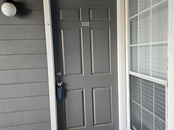 5th image of 18333 Roehampton Dr APT 1422