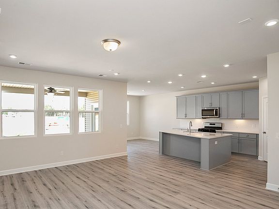 5th image of 2705 Slatewood Way