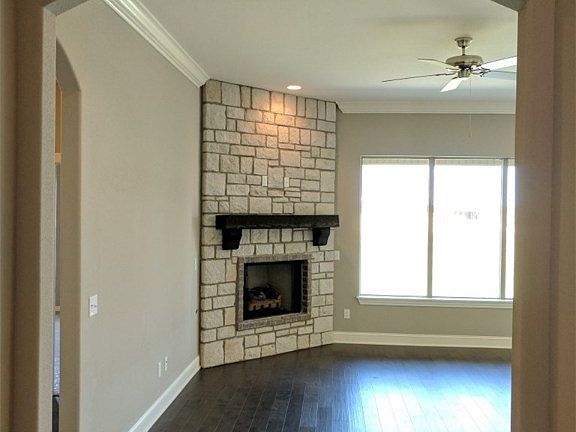 5th image of 4402 SW Eggersway Pl
