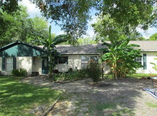 8902 S Fm 646, Santa Fe, TX 77510