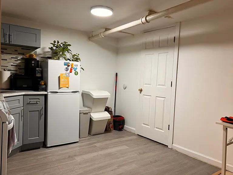 269 Rich Ave #0 — Photo 2