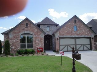 9634 E 102nd Pl, Tulsa, OK 74133