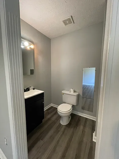 3 bed, 1400 sqft, $2,600 — Photo 3
