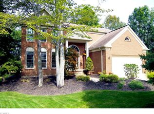 10226 Logan Ln, Twinsburg, OH 44087