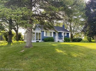 4450 Eager Rd, Howell, MI 48855