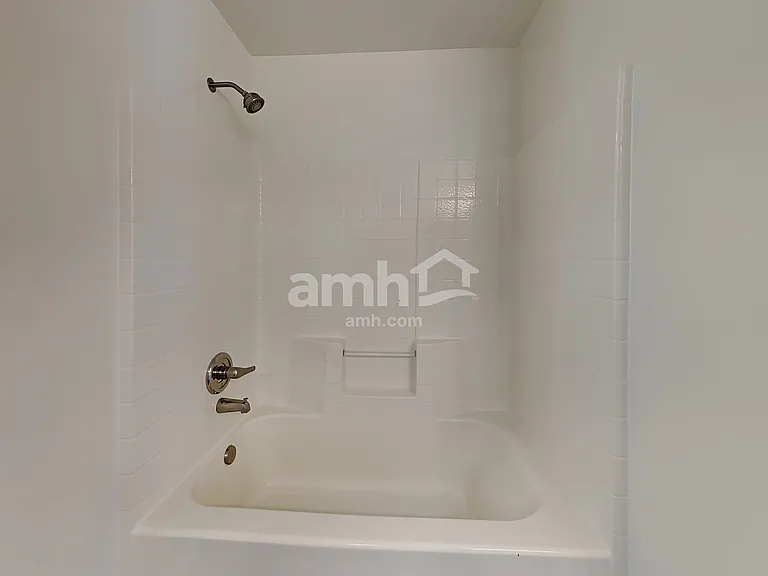 9510 187th St E — Photo 14
