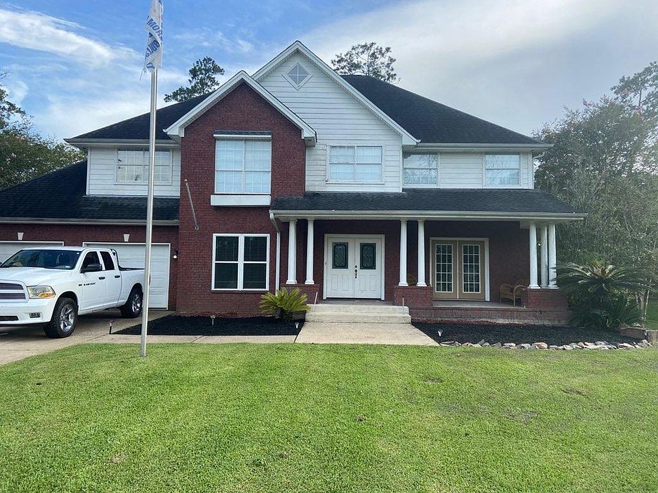 1st image of 1326 Woodway Blvd