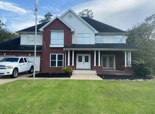 1326 Woodway Blvd, Sour Lake, TX 77659