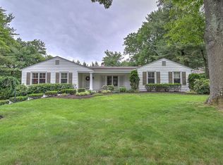 29 Pal Dr, Ocean, NJ 07712