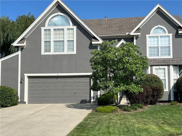18382 W 157th Ter, Olathe, KS 66062