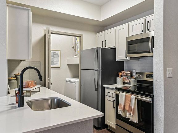 3rd image of 6800 McNeil Dr APT 438