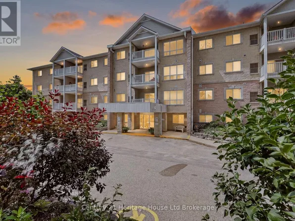 46 Canterbury St #306, Ingersoll, ON N5C 1C4
