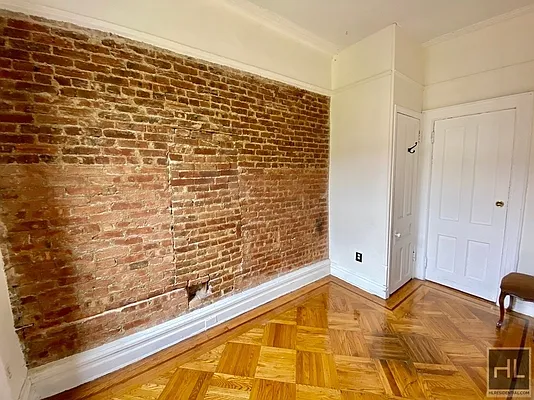 Rented by Highline Residential | media 9