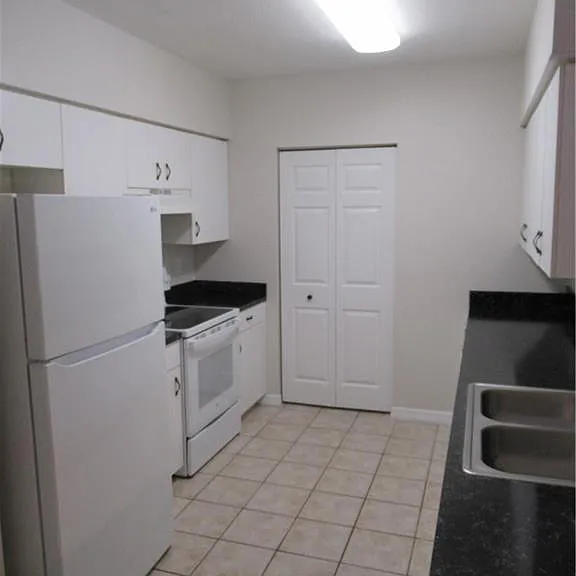27083 Matheson Ave #101 — Photo 2
