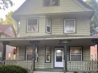 2010 Corning Ave, Cleveland, OH